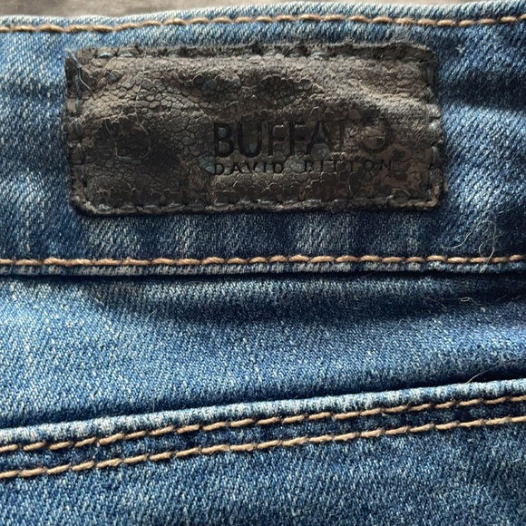 Jean shorts - Picture 4 of 5